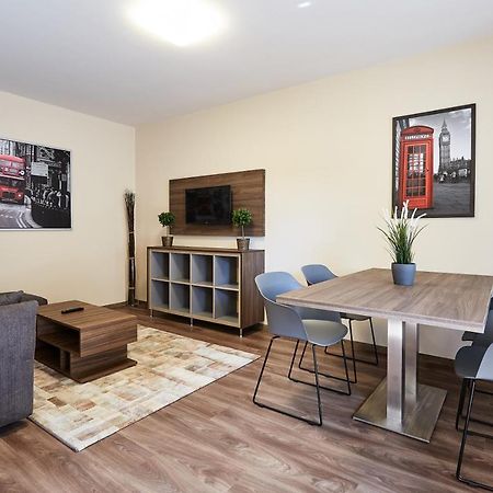 Ovar Apartman Mosonmagyaróvár Eksteriør bilde