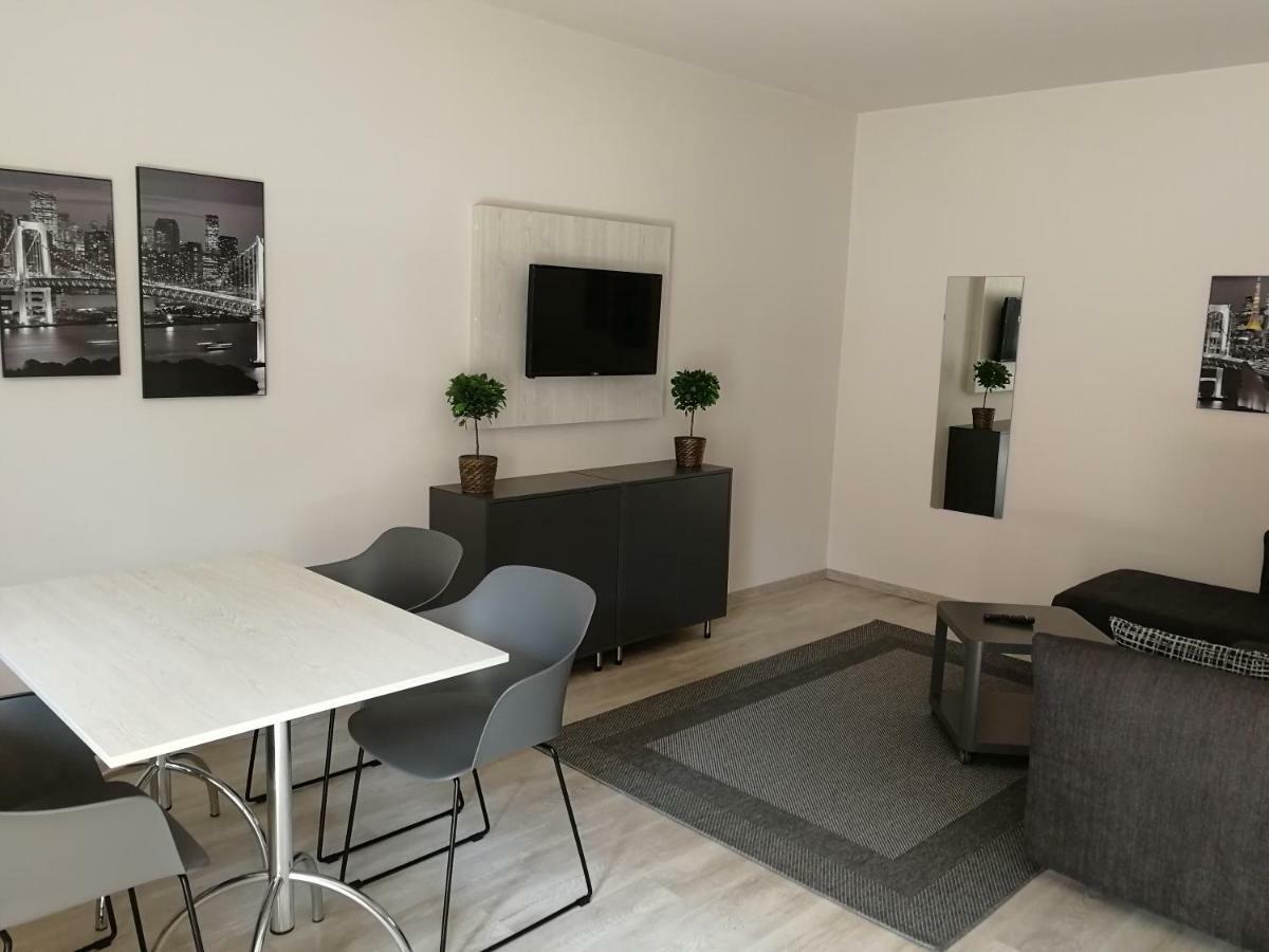 Ovar Apartman Mosonmagyaróvár Eksteriør bilde