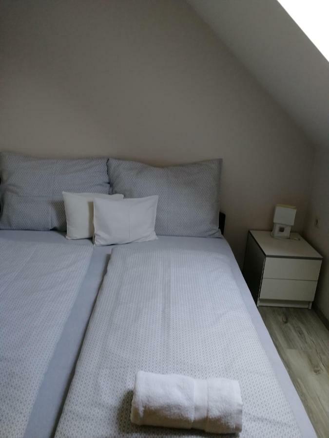 Ovar Apartman Mosonmagyaróvár Eksteriør bilde