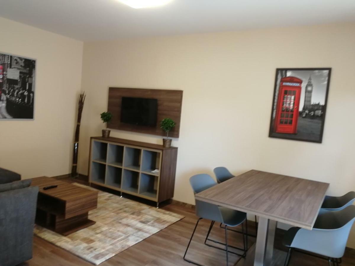 Ovar Apartman Mosonmagyaróvár Eksteriør bilde
