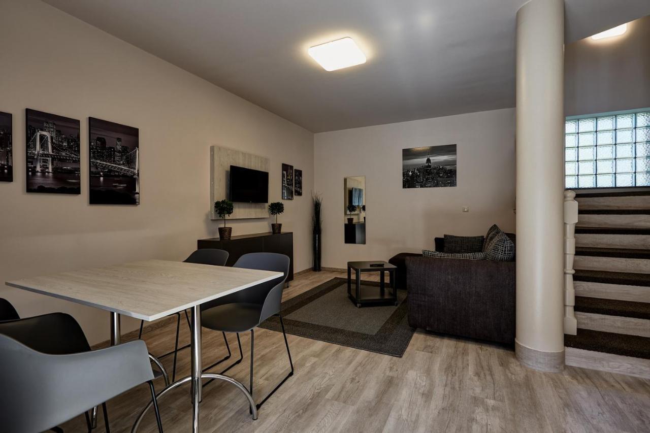 Ovar Apartman Mosonmagyaróvár Eksteriør bilde